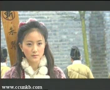 李倩