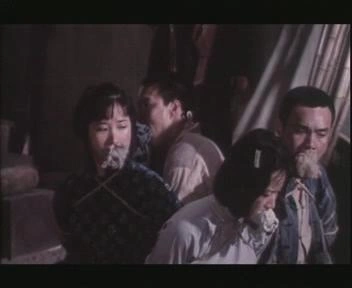 智斗美女蛇