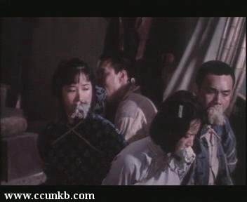 花小青,于莉