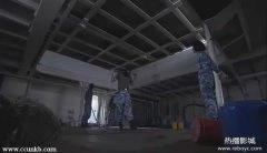 李依玲
