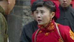 何晶