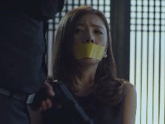 梦想与现实-悲剧的美女人质