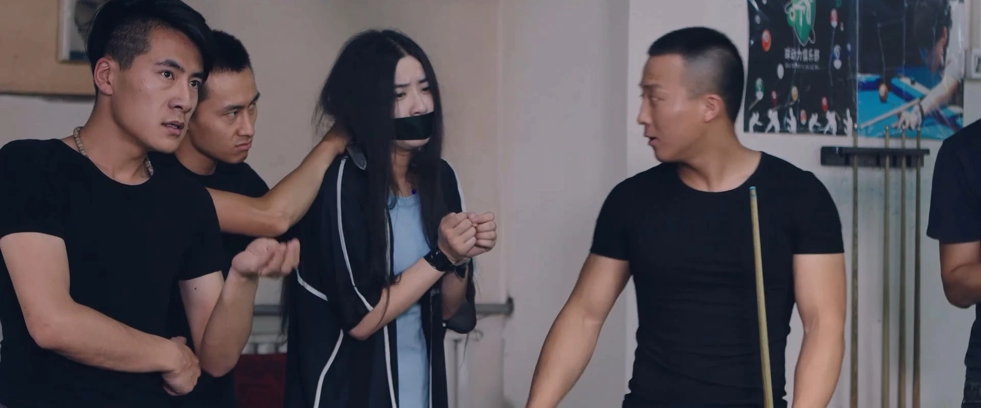 佚名