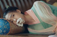 明月曾照江东寒