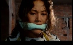 熊英