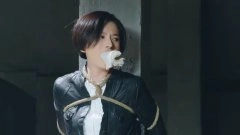 李依玲