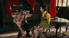 李依玲