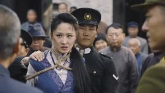 张雯